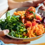 4 passos para seguir a dieta MIND, recomendada para a saúde do cérebro e para longevidade