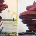 Casal chinês descobre que aparecem na mesma fotografia 11 anos antes de se conhecerem